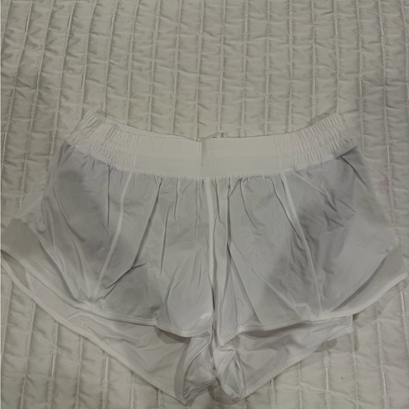 lululemon athletica Pants - Lululemon Athletica White Sleep Shorts